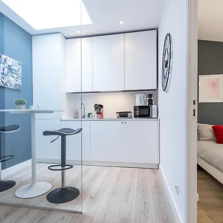 Apartment Magenta Square 1 Bdr With Ac *